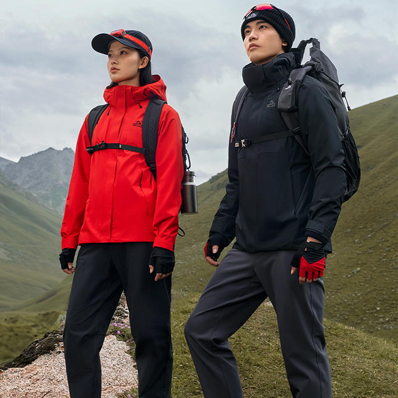 伯希和 新款冲锋衣 女款 图片 2