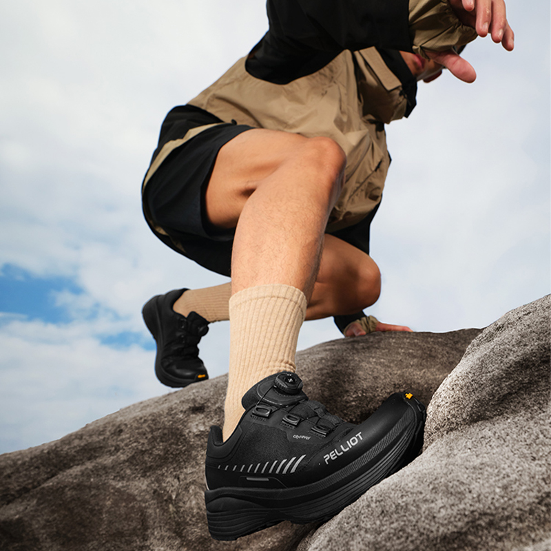 伯希和 漫游专业防滑登山徒步鞋 男款 图片 1